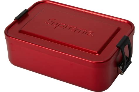 Supreme x Sigg Metal Box Small Red SS18 